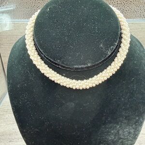 Elegant Pearl Necklace